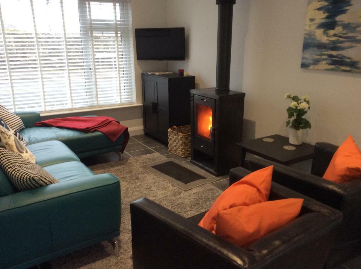 Villa Beachview House à Ballycastle Extérieur photo