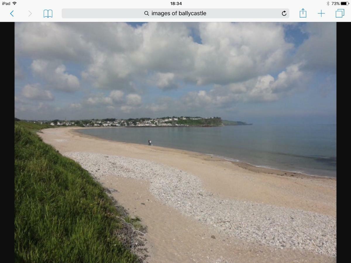 Villa Beachview House à Ballycastle Extérieur photo